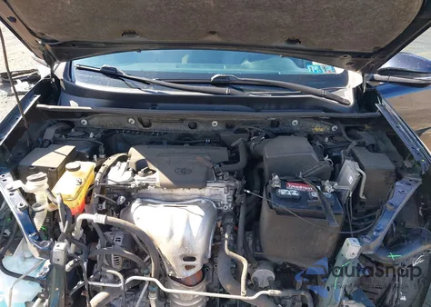 2018 Toyota Rav4 Xle из США, поврежденный, VIN JTMWFREV6JJ166861